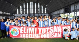Tuzla’da “Elimi tutsan, engelimi unutsam” futbol maçı