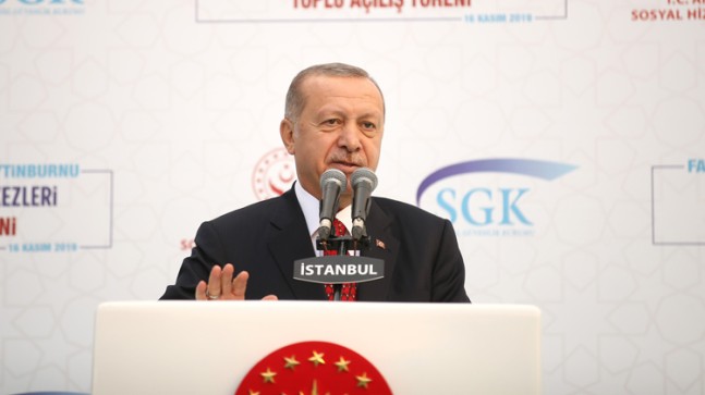 Başkan Erdoğan, “Bay Kemal’e 5 koyun teslim edin kaybeder gelir!”