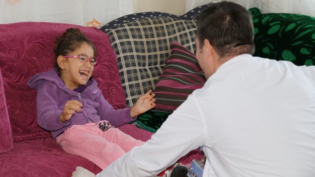 Beykoz Belediyesi’nden serebral palsili hastalara ücretsiz fizyoterapi hizmeti