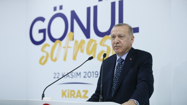 Cumhurbaşkanı Erdoğan, “Bu zata vakit ayırmak gerçekten israftır”