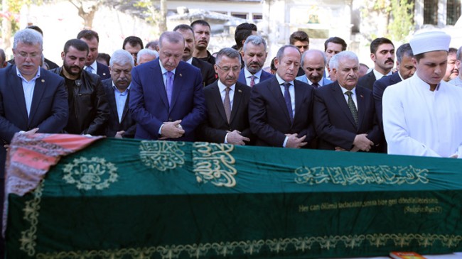 Erdoğan, Akbaşoğlu’nun cenazesine katıldı