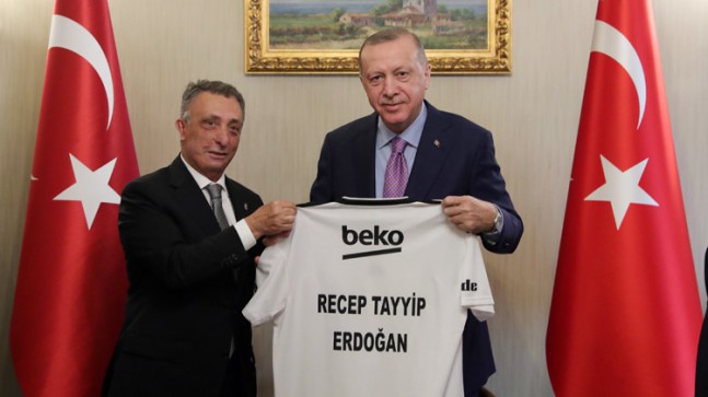 Erdoğan, Beşiktaş yönetimini kabul etti