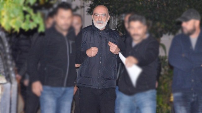 FETÖ’cu Ahmet Altan gözaltına alındı