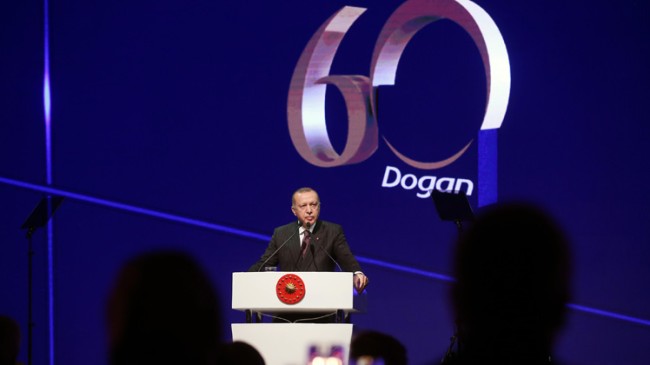 Erdoğan’dan Aydın Doğan’ın 15 Temmuz gecesi sağlam duruşuna övgü
