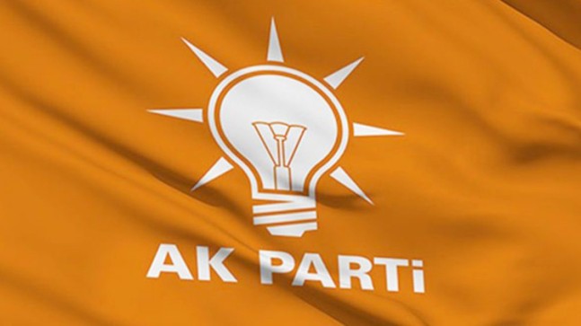 AK Parti’de il ve ilçe başkanları düzeyinde değişimler sürüyor