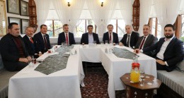 İstanbul 2. Bölge AK Parti’li Belediye Başkanları bir araya geldi