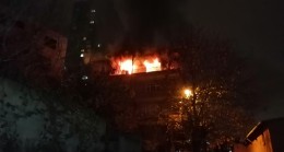 Kadıköy’de şüpheli yangın!