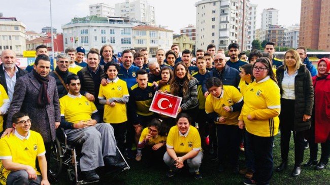 Üsküdar’ın özel çocukları Fenerbahçe Kulübü’nde
