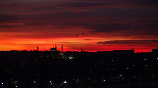 İstanbul’a hayran bırakan günbatımı
