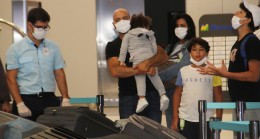 Lübnan Beyrut’taki patlamanın ardından ilk yolcular Türkiye’ye geldi