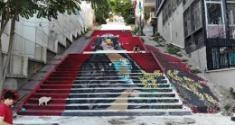Beyoğlu’nun merdivenleri sanatla buluşuyor