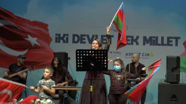 Azerin: “Karabağ’da Azerbaycan bayrağını dalgalandıracağız”