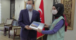 Belediye Başkanı Ahmet Cin, Pendik’te tablet dayanışmasını başlattı