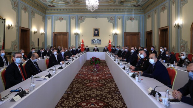 Sağlık Bakanı Koca, İstanbul’un yerel yöneticileriyle önemli bir toplantı yaptı