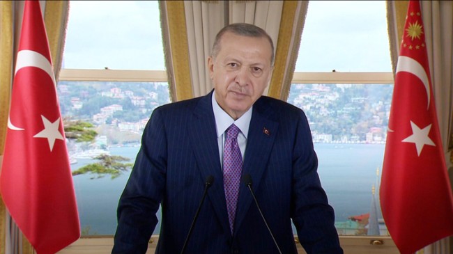 Erdoğan “Bu sene sadece Covıd-19 virüsüyle değil ondan daha hızlı yayılan İslam düşmanlığı virüsü ile de mücadele etmek zorunda kaldık”