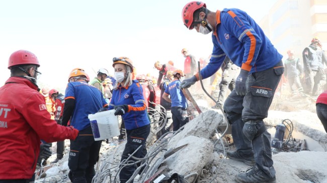 İzmir depreminde can kaybımız 92 oldu