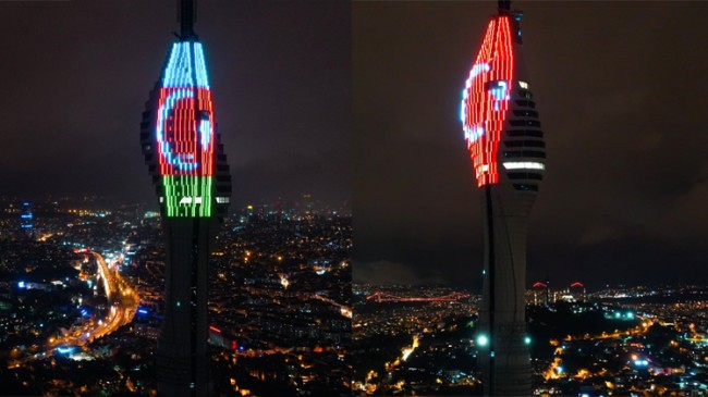 Türkiye ve Azerbaycan Bayrakları, İstanbul’un yüzlerce metre yüksekliğinde parladı