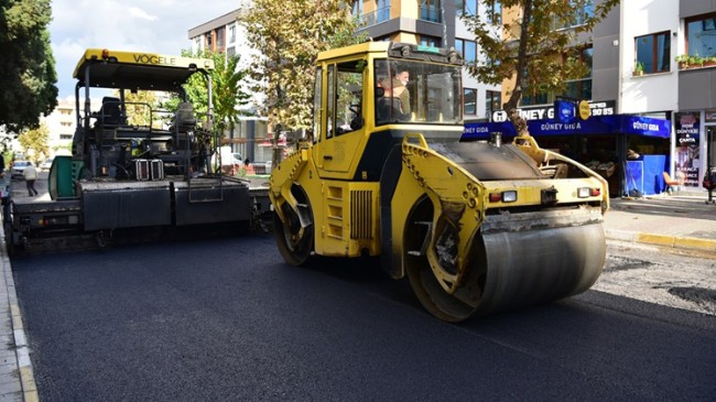 Tuzla Belediyesi, ilçenin cadde ve sokaklarına 25 bin 880 ton asfalt serdi