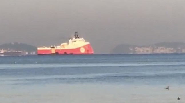 Barbaros Hayrettin Paşa sismik araştırma gemisi Tuzla Limanı’nda