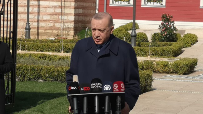 Cumhurbaşkanı Erdoğan, “Biz darbenin her türlüsüne karşıyız”