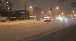 Kar yağışı Rusya’da hayatı durdurdu