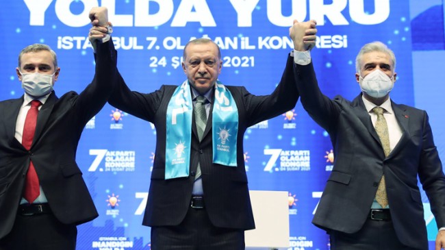 Osman Nuri Kabaktepe, AK Parti İstanbul’un hizmet bayrağını devraldı