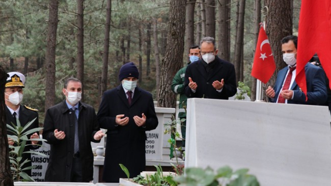 Sultanbeyli’de 18 Mart Çanakkale Zaferi’nde şehitler dualarla anıldı