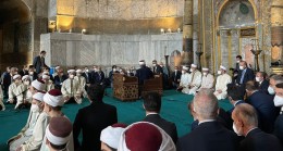 Erdoğan, Ayasofya-i Kebir Cami-i’nde düzenlenen Hafızlık icazetine katıldı
