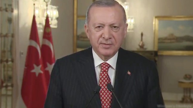 Erdoğan, “İnsanımıza sunduğumuz nice hizmetlerimizle İstanbul’u geliştirip güzelleştirerek emaneti koruyoruz”