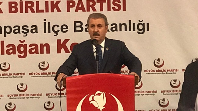 Mustafa Destici, “Biz HDP, PKK’nın partisi olduğu için kapatılsın diyoruz”