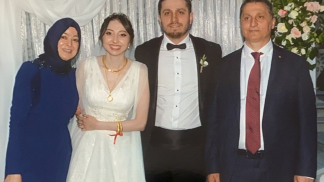 Mehmet Hüsrev’in kızı evliliğe ilk adımını attı