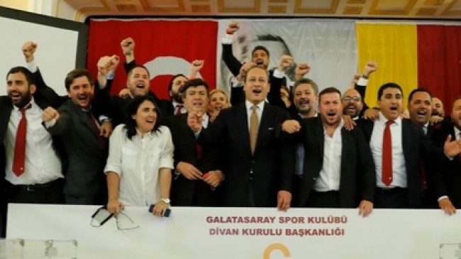 Galatasaray yönetiminde görev dağılımı