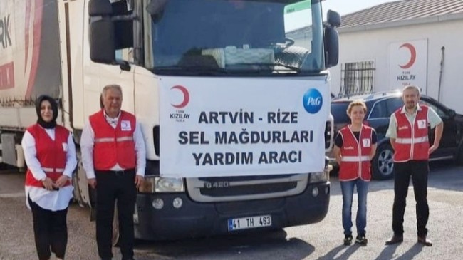 Türk Kızılay Tuzla Şubesi’nden, Rize ve Artvin sel mağdurlarına yardım eli