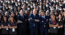 Cumhurbaşkanı Erdoğan, “Gençler, bu can bu bedende oldukça yanınızda olacağım”