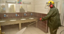 Tuzla’da okullar ozon yıkama yöntemi ile dezenfekte edildi
