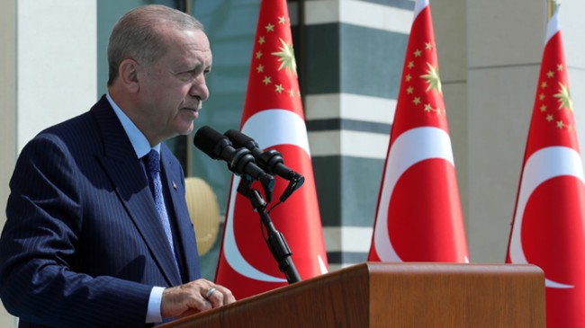 Cumhurbaşkanı Erdoğan: “Büyük ve güçlü Türkiye silüeti ufukta gözükmüştür”