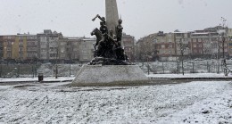 İstanbul’a kar yağıyor