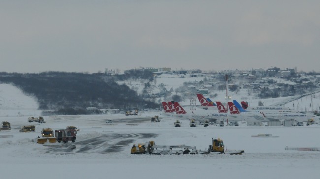 İstanbul Havalimanı 60 santim kara teslim