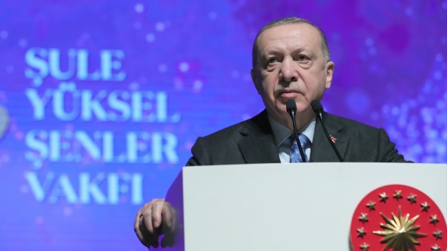 Erdoğan: “Darbelerin açtığı yaraları bıkmadan, usanmadan anlatmalıyız”