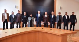 AK Parti İstanbul İl Başkanı Kabaktepe, belediye başkanlarıyla bir araya geldi