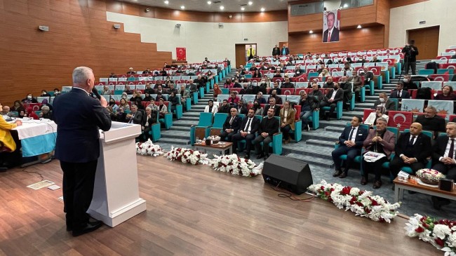 AK Parti Maltepe, “Yerel Yönetimler Gündemli Danışma Meclisi” gerçekleştirdi