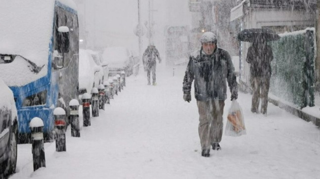 İstanbullular dikkat, kar yeniden geliyor!