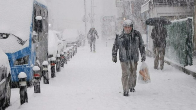 İstanbullular dikkat, kar yeniden geliyor!