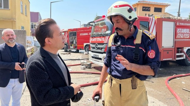 Tuzla Belediye Başkanı Şadi Yazıcı’dan Tuzla’daki yangına ilişkin açıklama