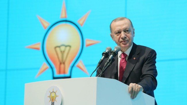 Erdoğan, İstanbul teşkilatlarıyla buluştu