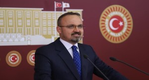 Bülent Turan, CHP’li Engin Özkoç’a tokat gibi cevap verdi