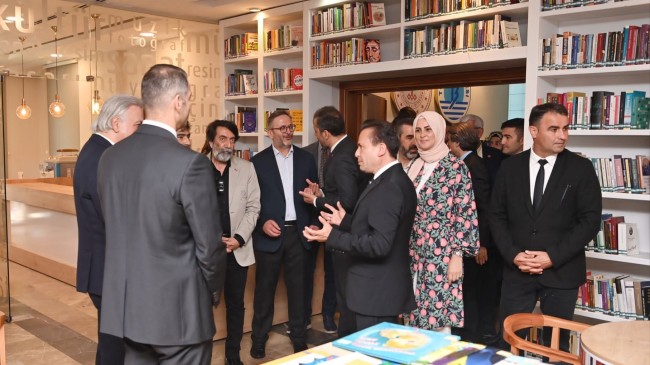 İstanbul Tuzla Halk Kütüphanesi kitapseverlerin hizmetine açıldı