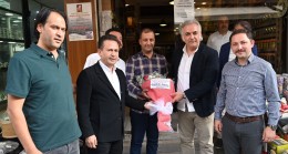 Tuzla Belediye Başkanı Şadi Yazıcı, Nusaybin’de çiçeklerle karşılandı