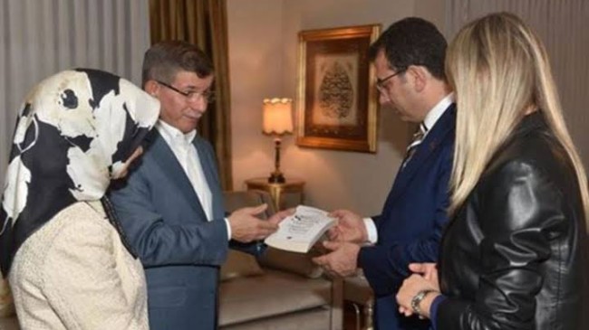 Mahmut Övür, Ahmet Davutoğlu ile Ekrem İmamoğlu buluşmasını köşesine taşıdı