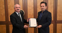 Tuzla Belediyesi’nin çevre politikalarına ISO 14001 belgesi